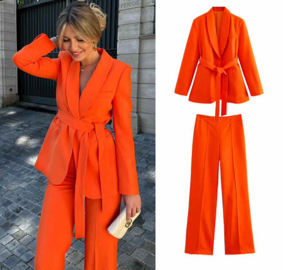 Stylish 2-Piece Women'S Suit - Lena